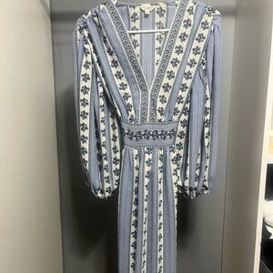 Long sleeved Maxi Dress. Beautiful Floral designs!